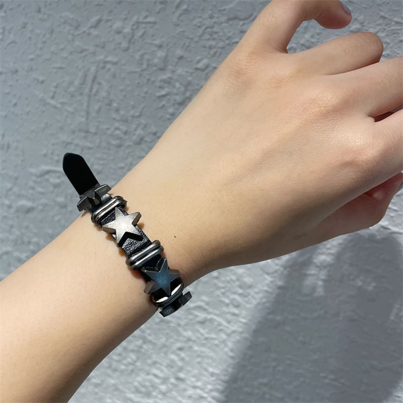 Faux Star Bracelet Leather