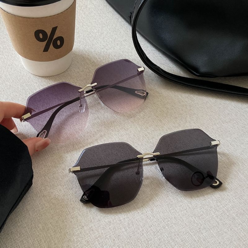 Oversized Geometric Sunglasses Frame