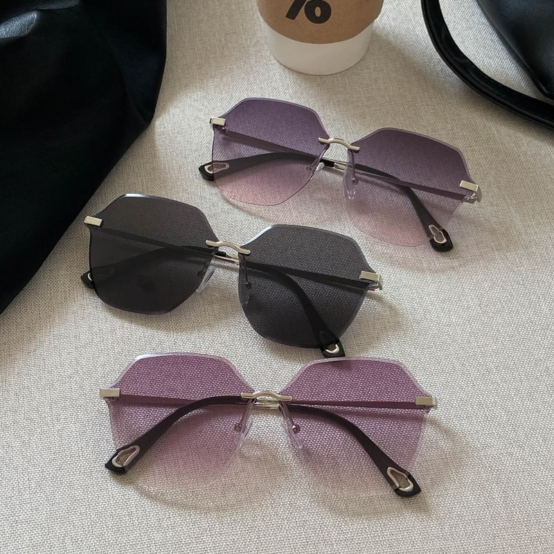 Oversized Geometric Sunglasses Frame