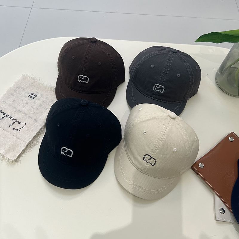 Cap Elephant Short Embroidered Brim