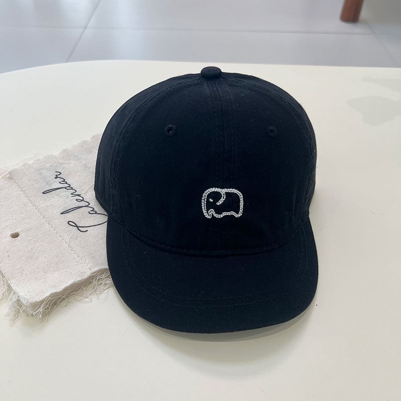 Cap Elephant Short Embroidered Brim