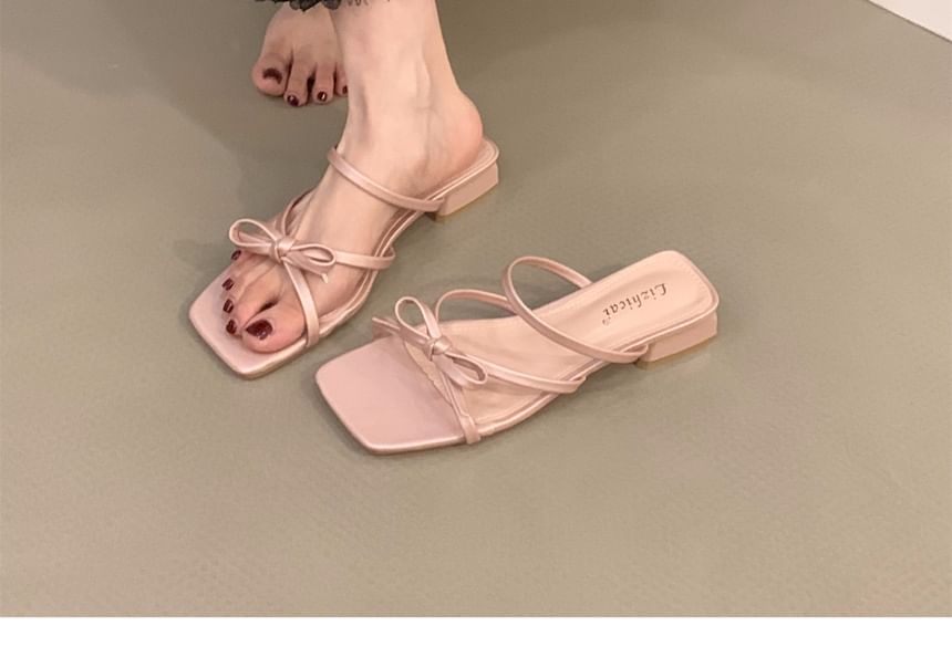 Square-Toe Bow Slide Sandals