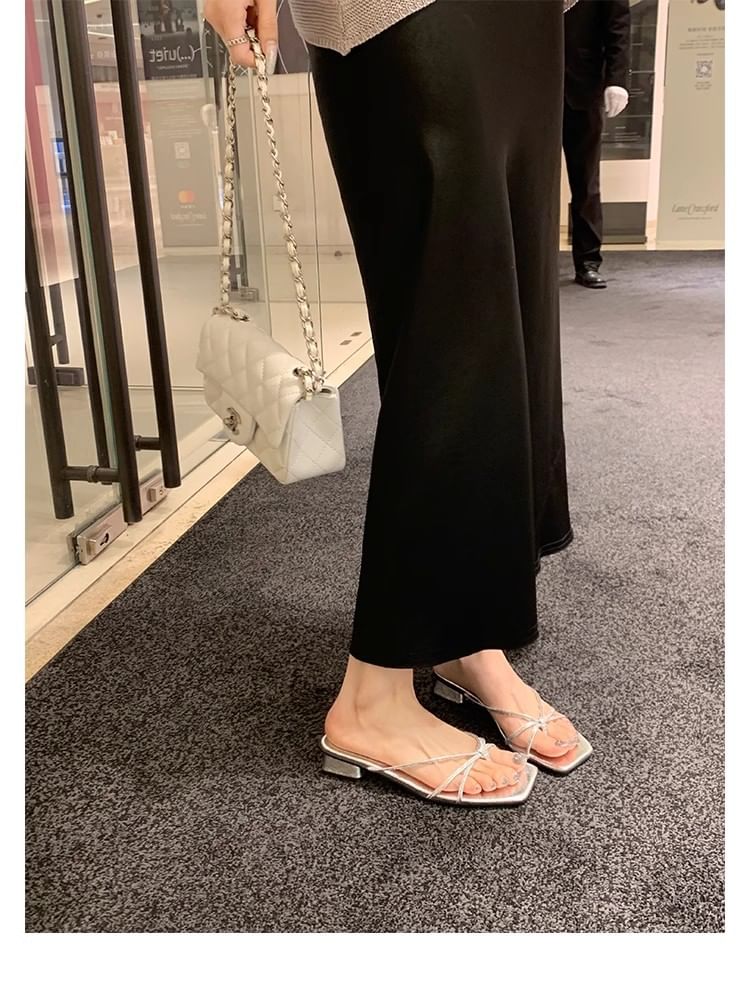 Sandals Thong Knotted