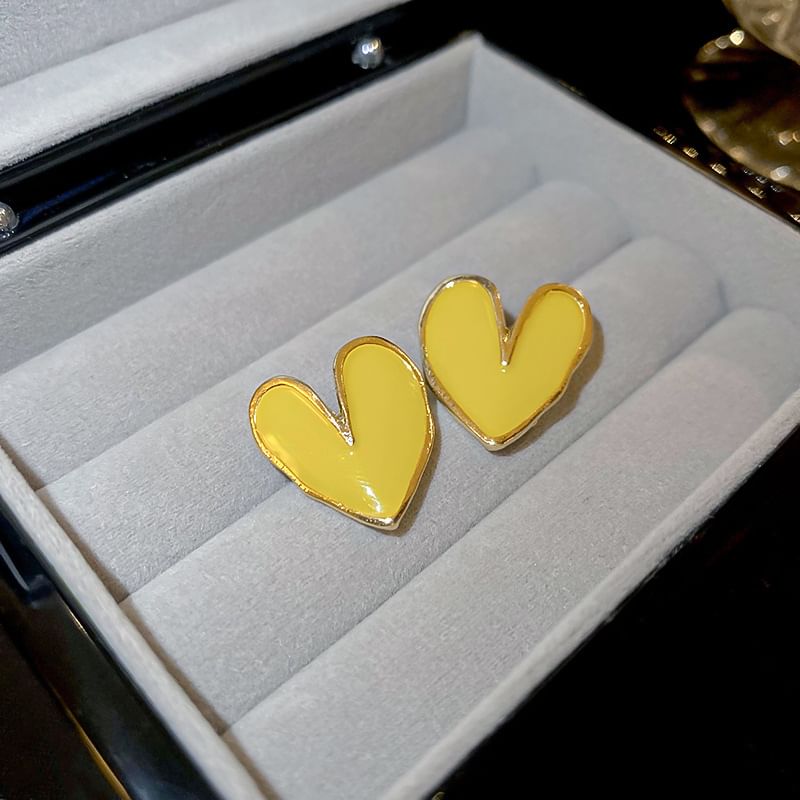 Ear Heart Stud
