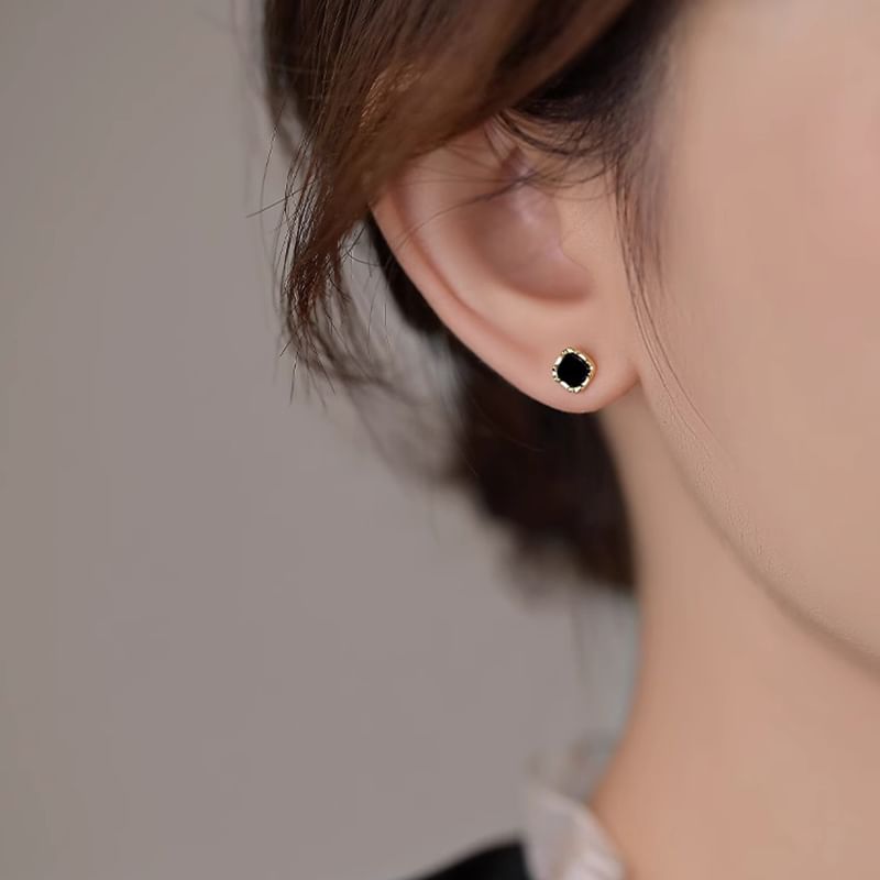 Square Silver Stud Sterling Ear