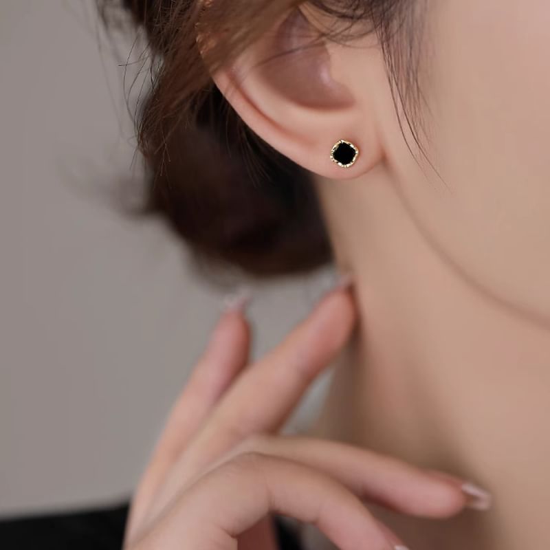 Square Silver Stud Sterling Ear