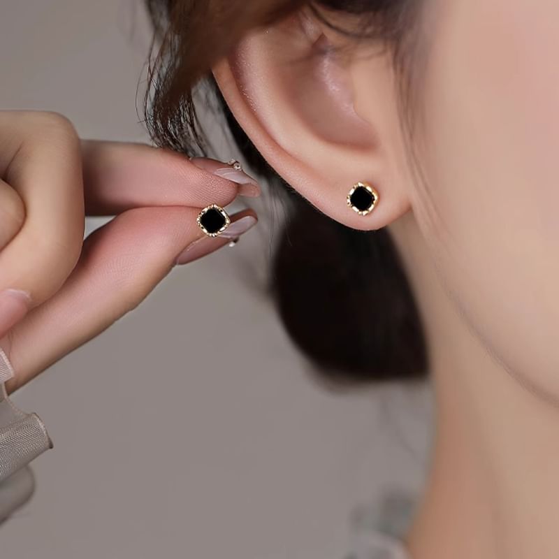 Square Silver Stud Sterling Ear