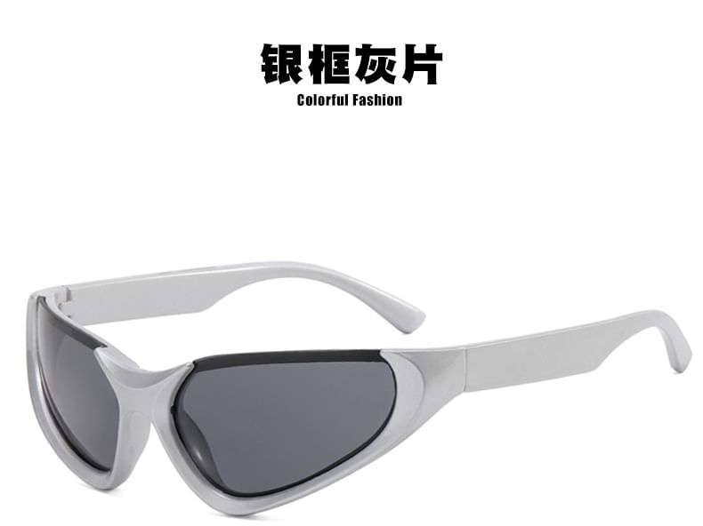 Y3K Futuristic Cat Eye Sunglasses