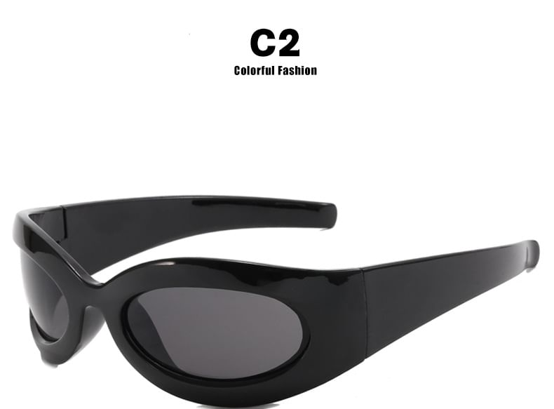 Oval Sunglasses Rimmed Thick