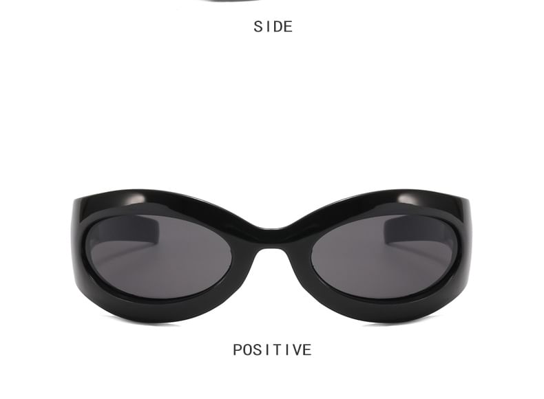 Oval Sunglasses Rimmed Thick