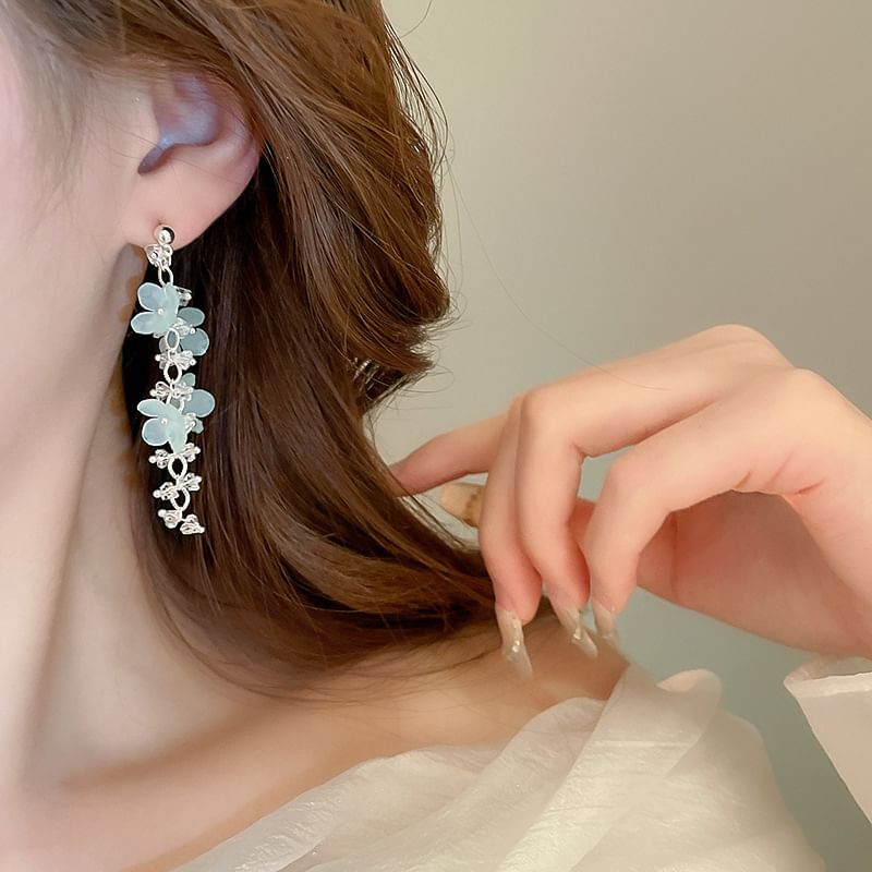 Earring Dangle Floral