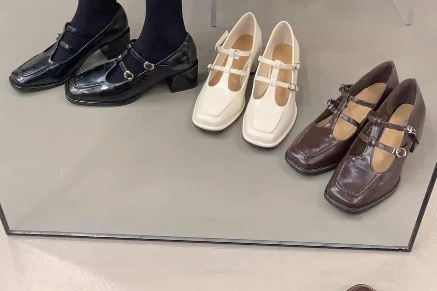 Chunky Jane Toe Heel T-Strap Plain Mary Square Pumps