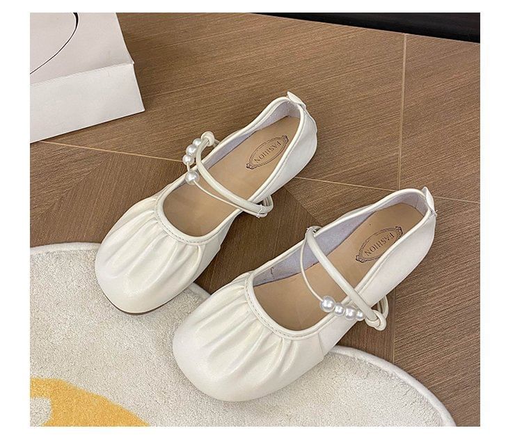 Ballerines froncées en fausses perles