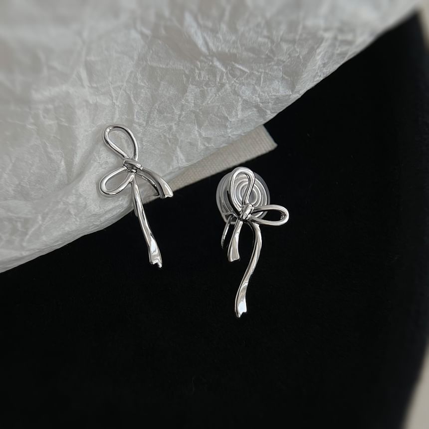 Earring On Bow Clip