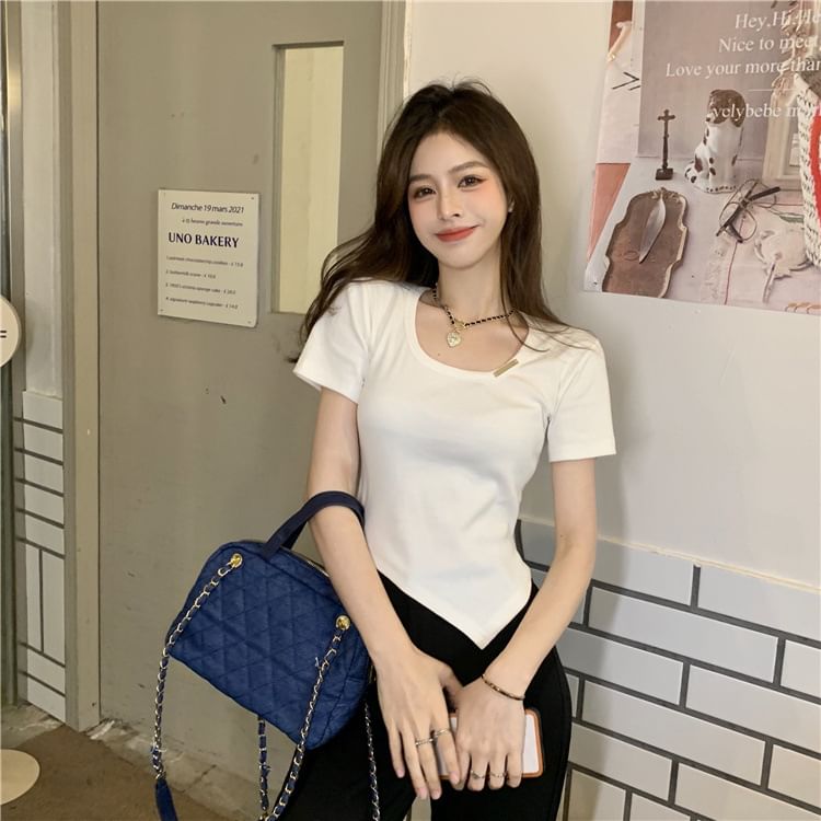 Plain Short-Sleeve Neck Asymmetrical Tee Crew