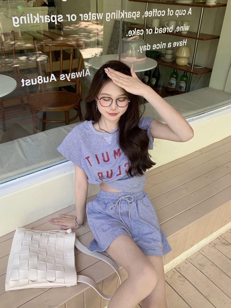 Short-Sleeve Drawstring Neck Set: Lettering Crew Waist Shorts Print + T-Shirt Plain