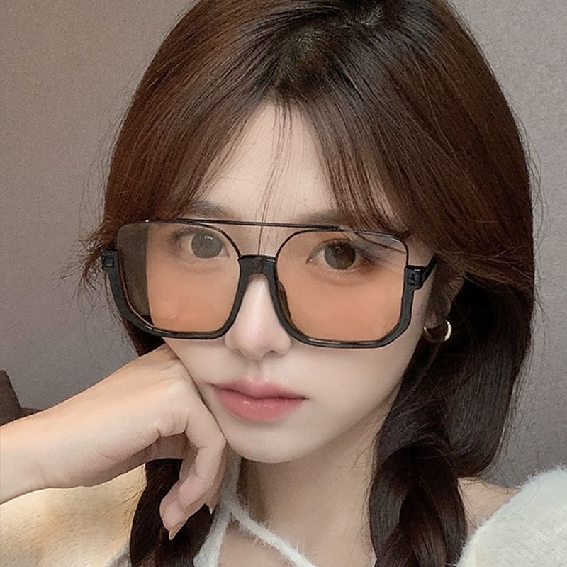 Sunglasses Oversized Square Frame