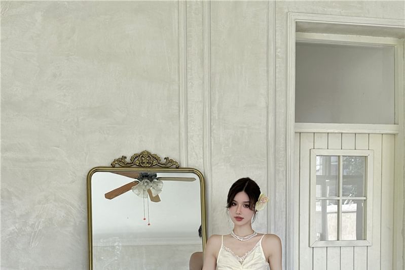 Ruched Maxi Panel Strap Plain A-Line Slit V-Neck Spaghetti Dress Lace