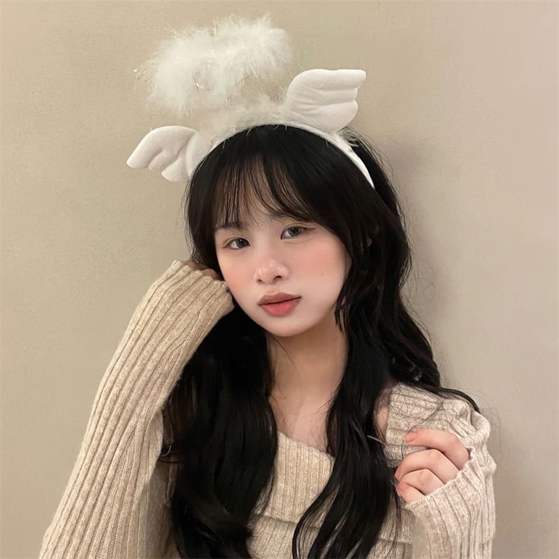 Accent Headband Wing