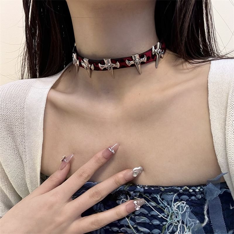 Choker Metal Accent