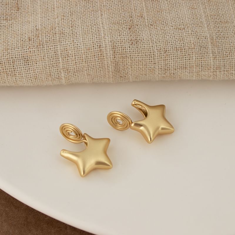 Star Earring Huggie Clip-On /