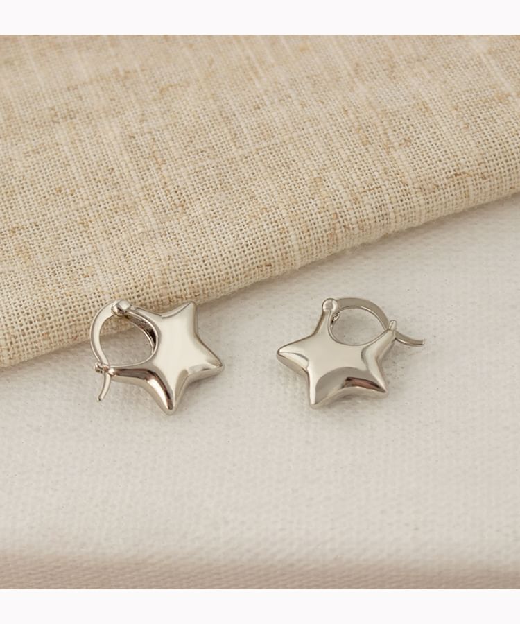 Star Earring Huggie Clip-On /