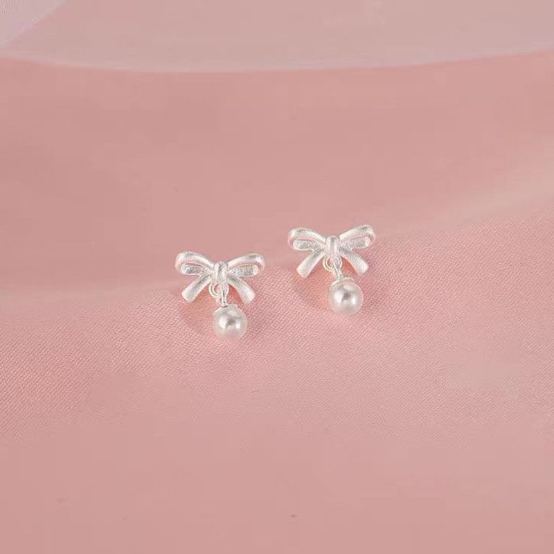 Faux Pearl Bow Stud Earring