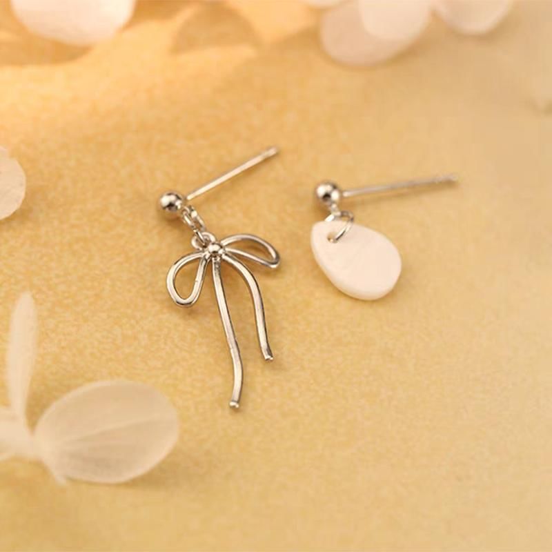 925 Sterling Silver Bow Asymmetrical Drop Earring