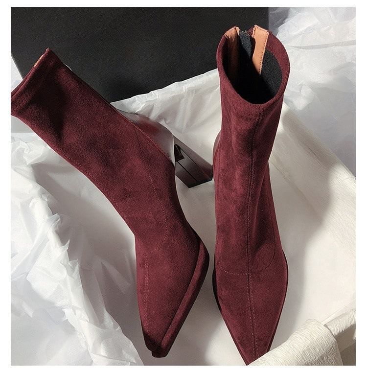Heel Short Chunky Pointy Boots