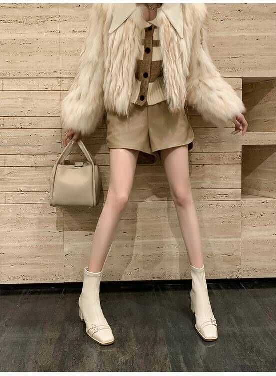 Chunky Short Heel Buckled Square-Toe Boots