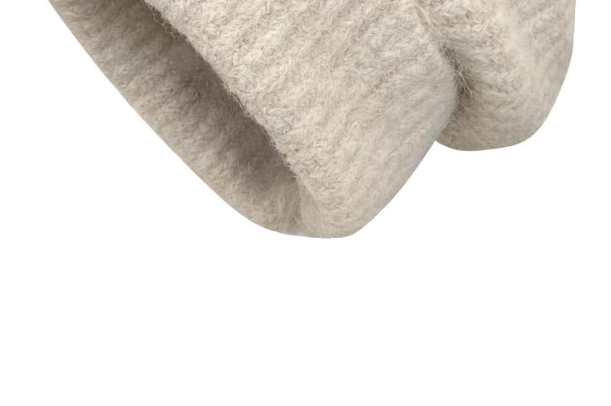 Fuzzy Plain Beanie Knit