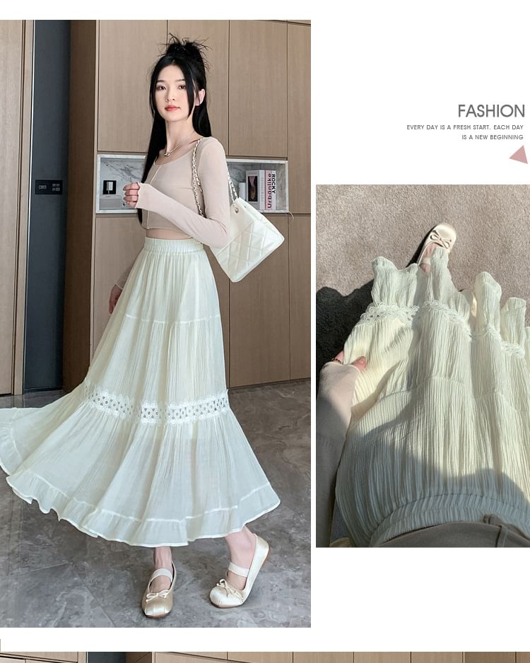 Hohe Taille, schlichtes Spitzenpanel, Midi A