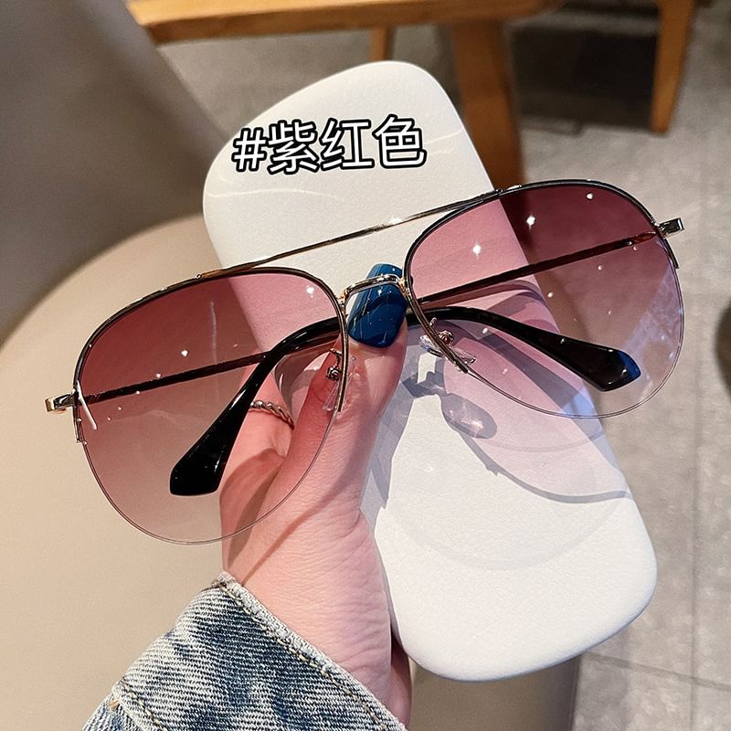 Gradient Aviator Sunglasses