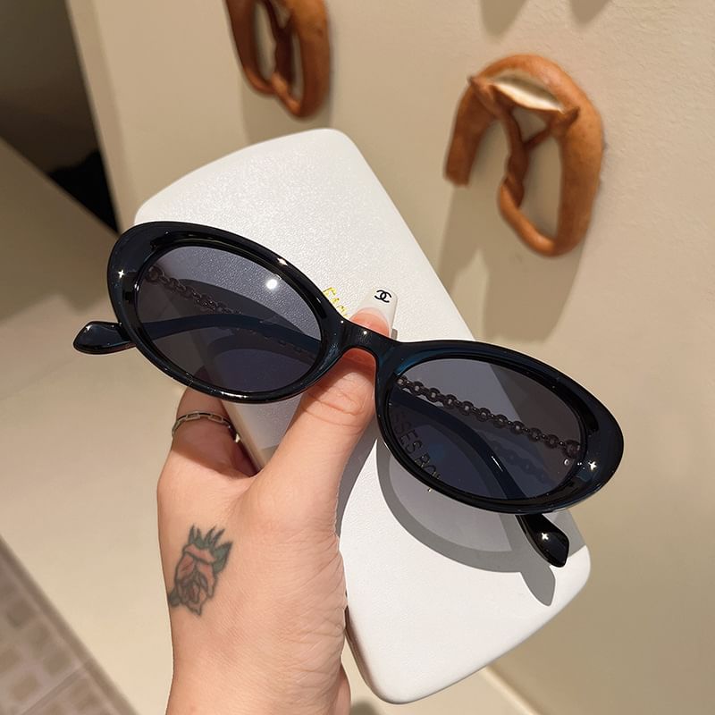 Plastic Sunglasses Oval