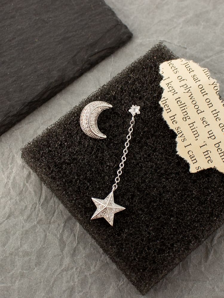Asymmetrical Earring Alloy Dangle Moon Star