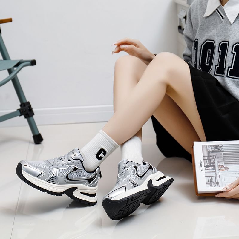 Platform Panel Mesh Lace-Up Sneakers