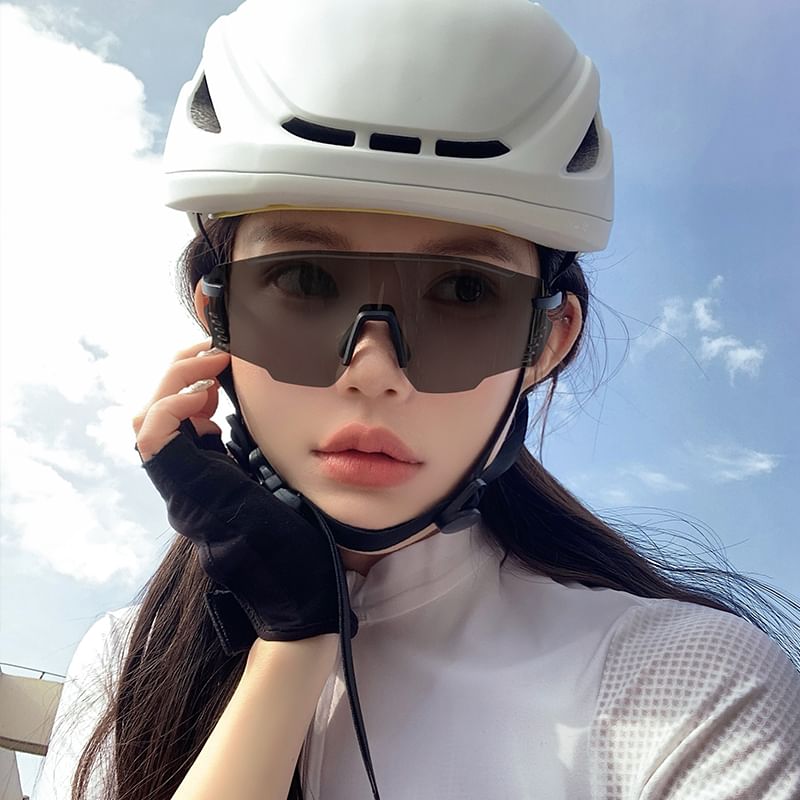 (Various Sunglasses Cycling Designs)