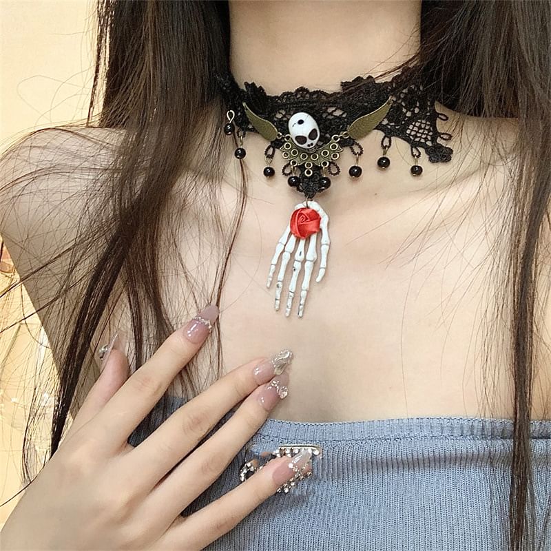 Earring Lace / Choker Skull