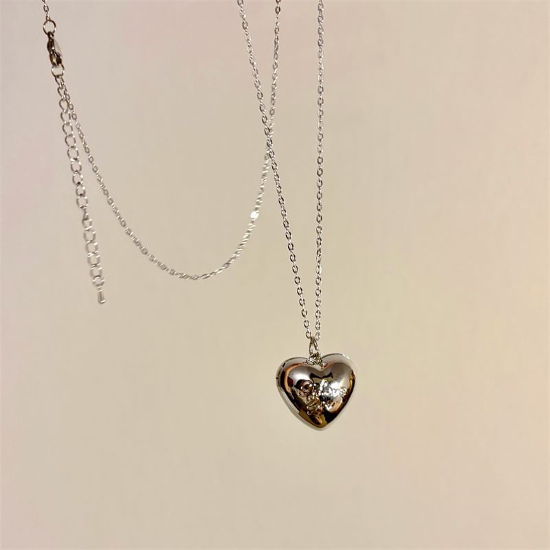 Heart Metallic Necklace