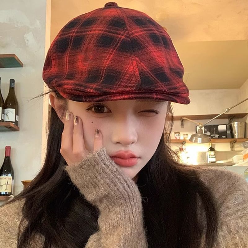 Flat Plaid Cap