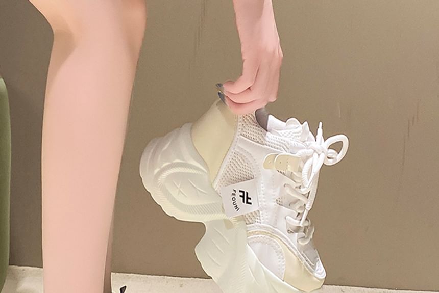 Sneakers Mesh Hidden Platform Wedge Panel