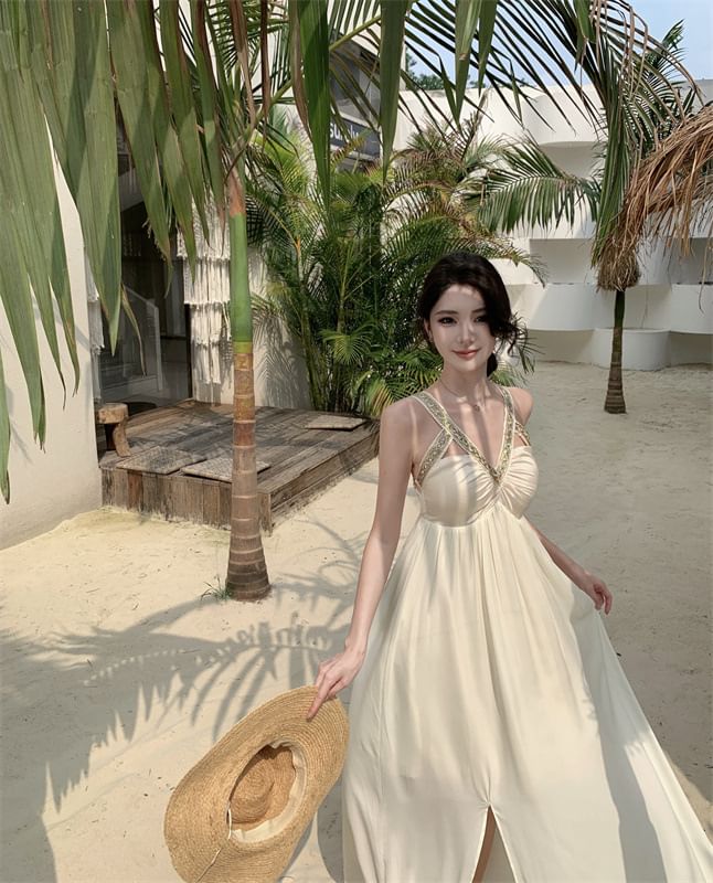 Dress V-Neck Maxi Sleeveless Cutout A-Line Slit