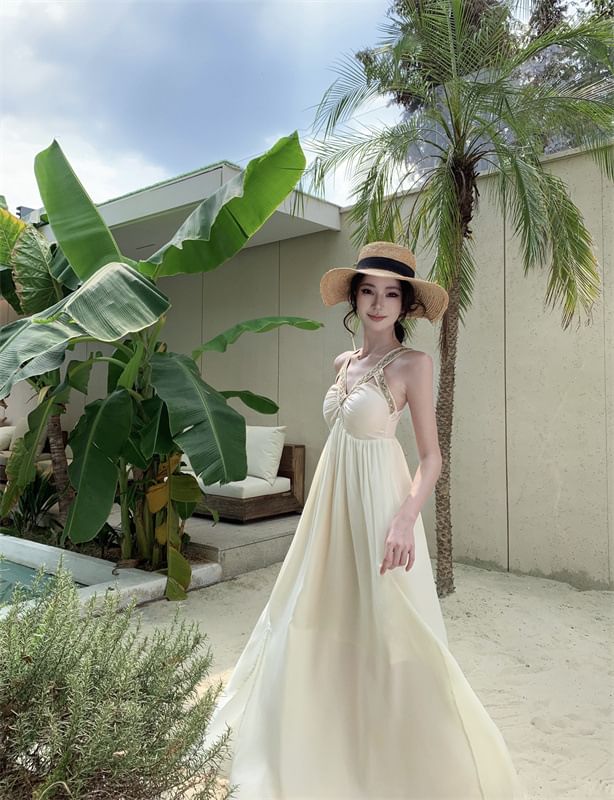 Dress V-Neck Maxi Sleeveless Cutout A-Line Slit