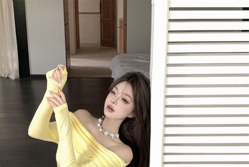 Maxi + A-Line Fit Skirt Set: Off-Shoulder Waist Plain Long-Sleeve Tee High Slim Crop