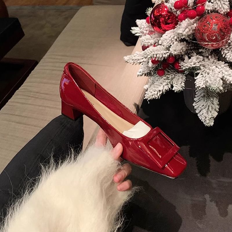 Square Chunky Toe Heel Buckled Pumps