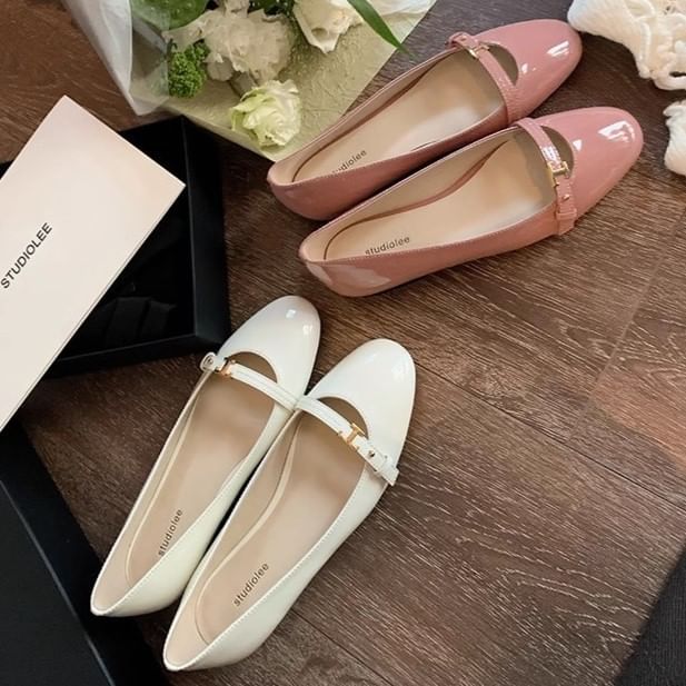 Toe Mary Jane Almond Shoes