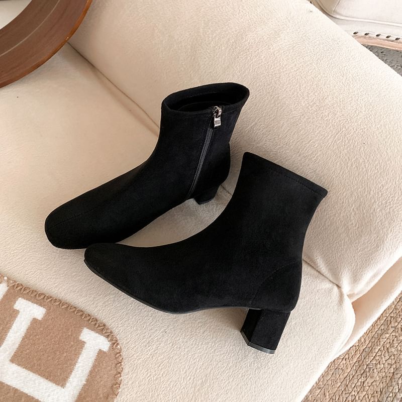 Short Chunky Boots Heel