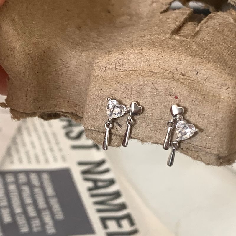 Alloy Drop Earring Heart Rhinestone