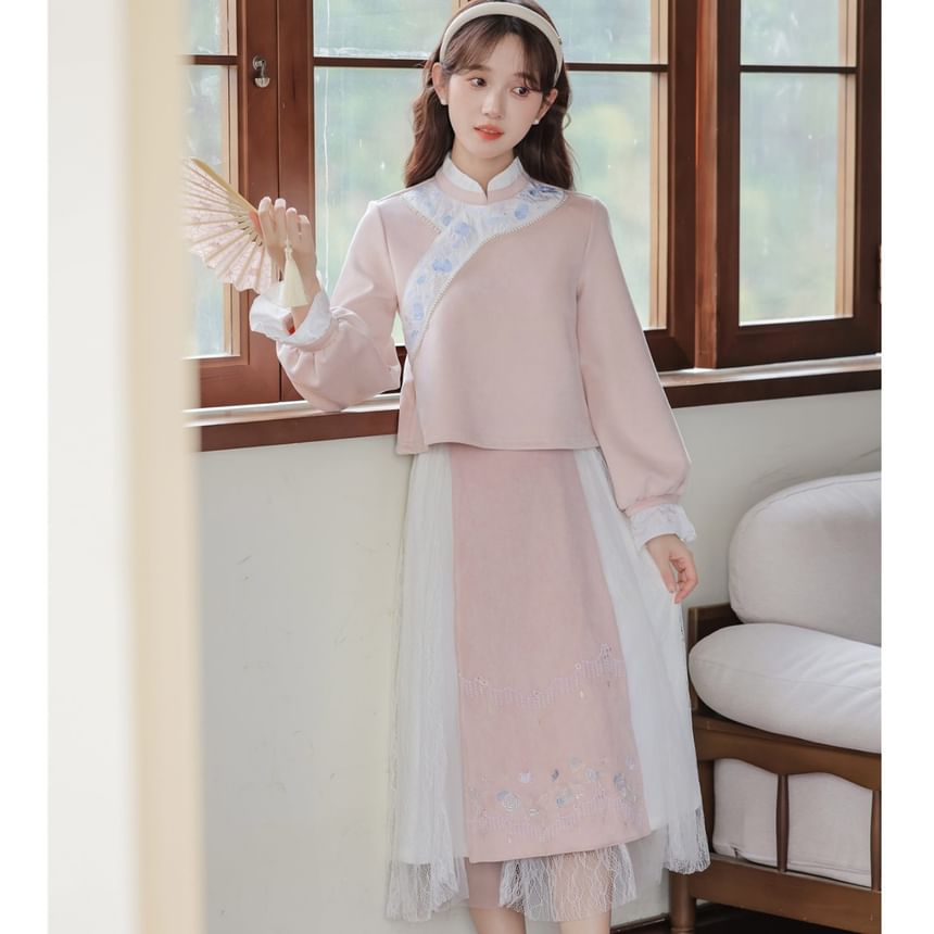 Set: Long-Sleeve Embroidered Flower Hanfu Top + Mid Rise Plain Lace Midi A-Line Skirt