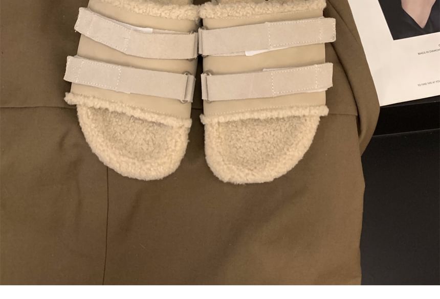 Plain Fleece Slide Sandals